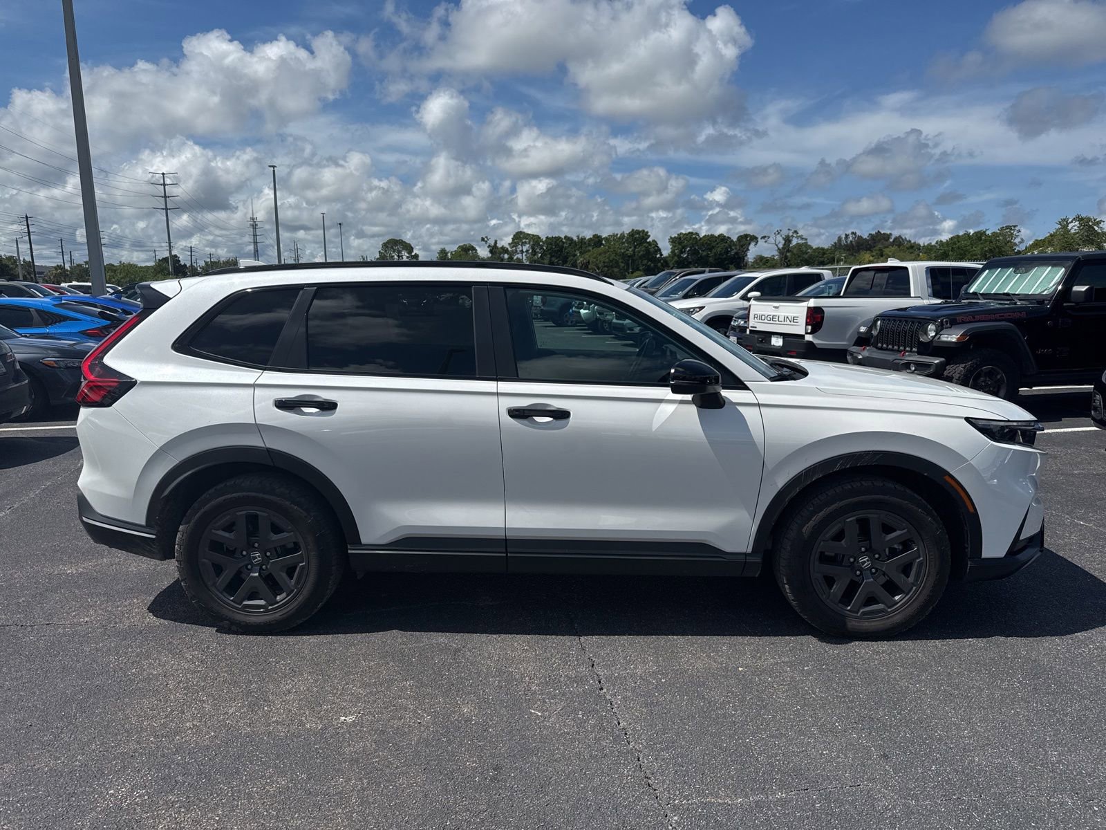Used 2026 Honda CR-V TrailSport image 8