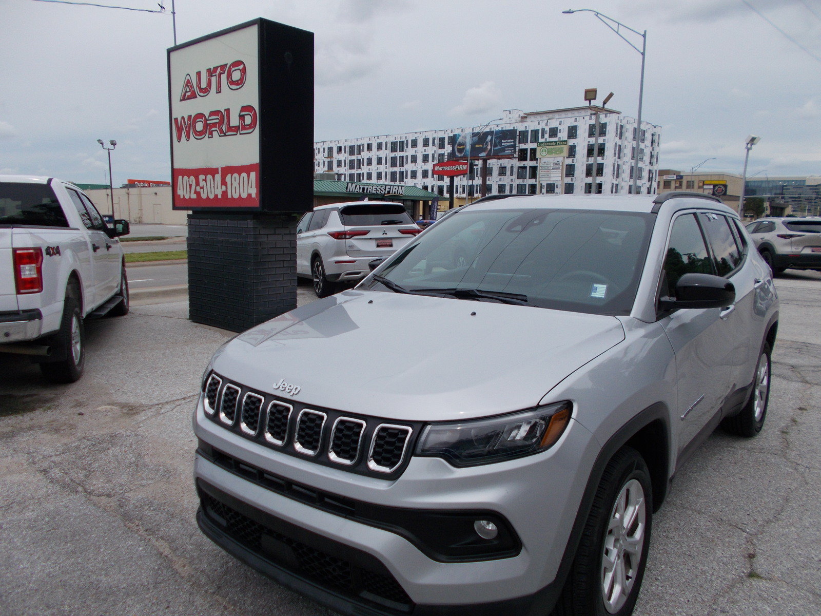 Used 2024 Jeep Compass Latitude