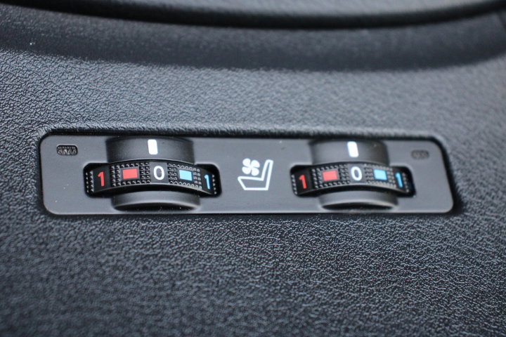 Used 2011 Lexus ES 350 image 27