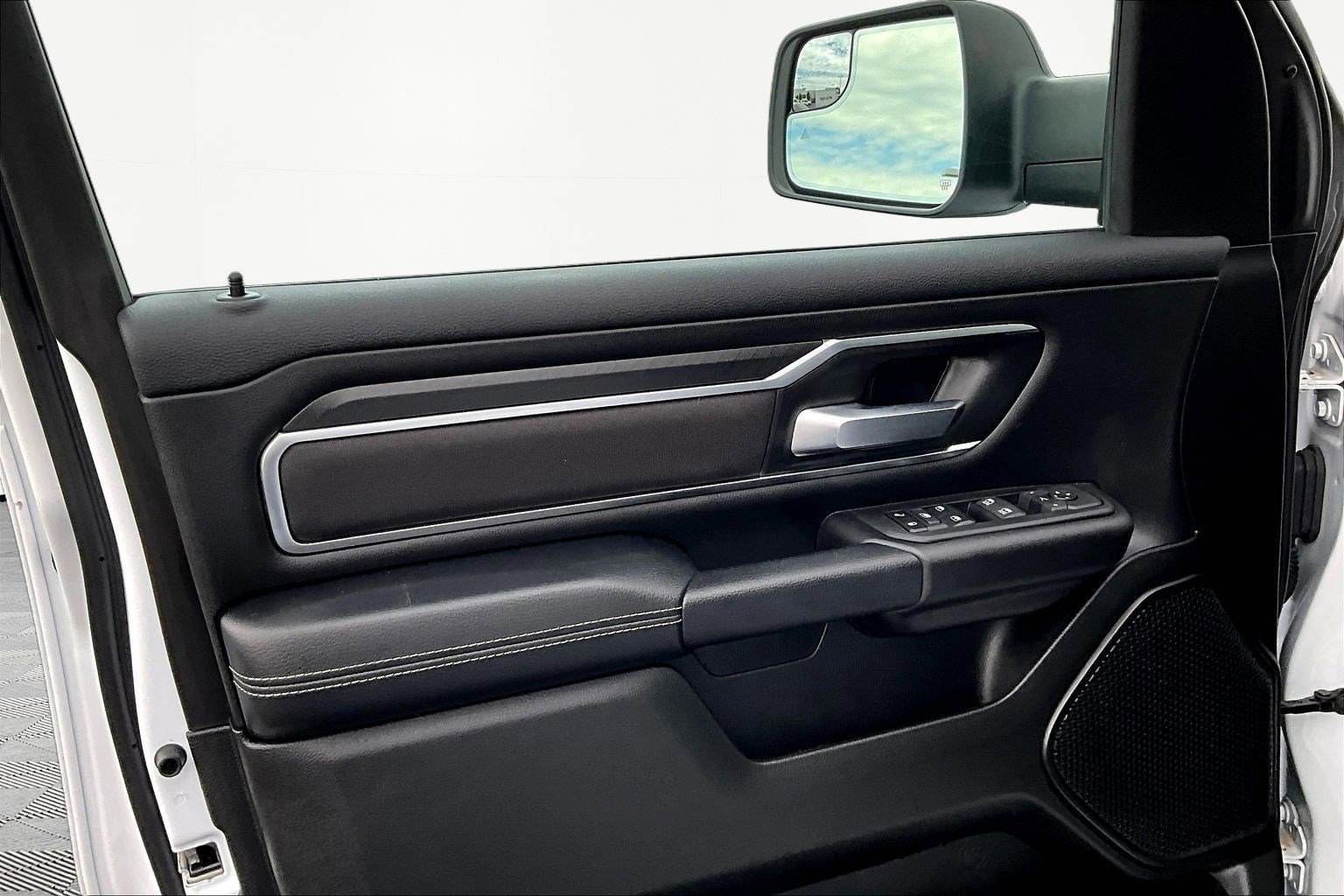 Used 2025 RAM 1500 Big Horn AWD/4WD image 21