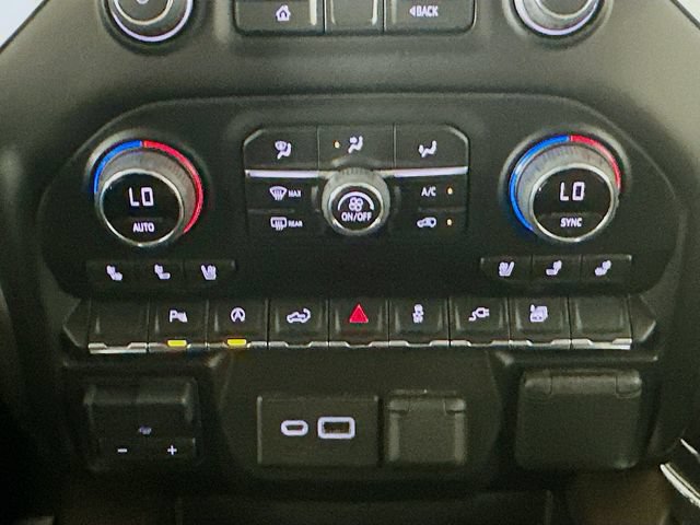 Used 2022 Chevrolet Silverado 1500 LTZ AWD/4WD image 16