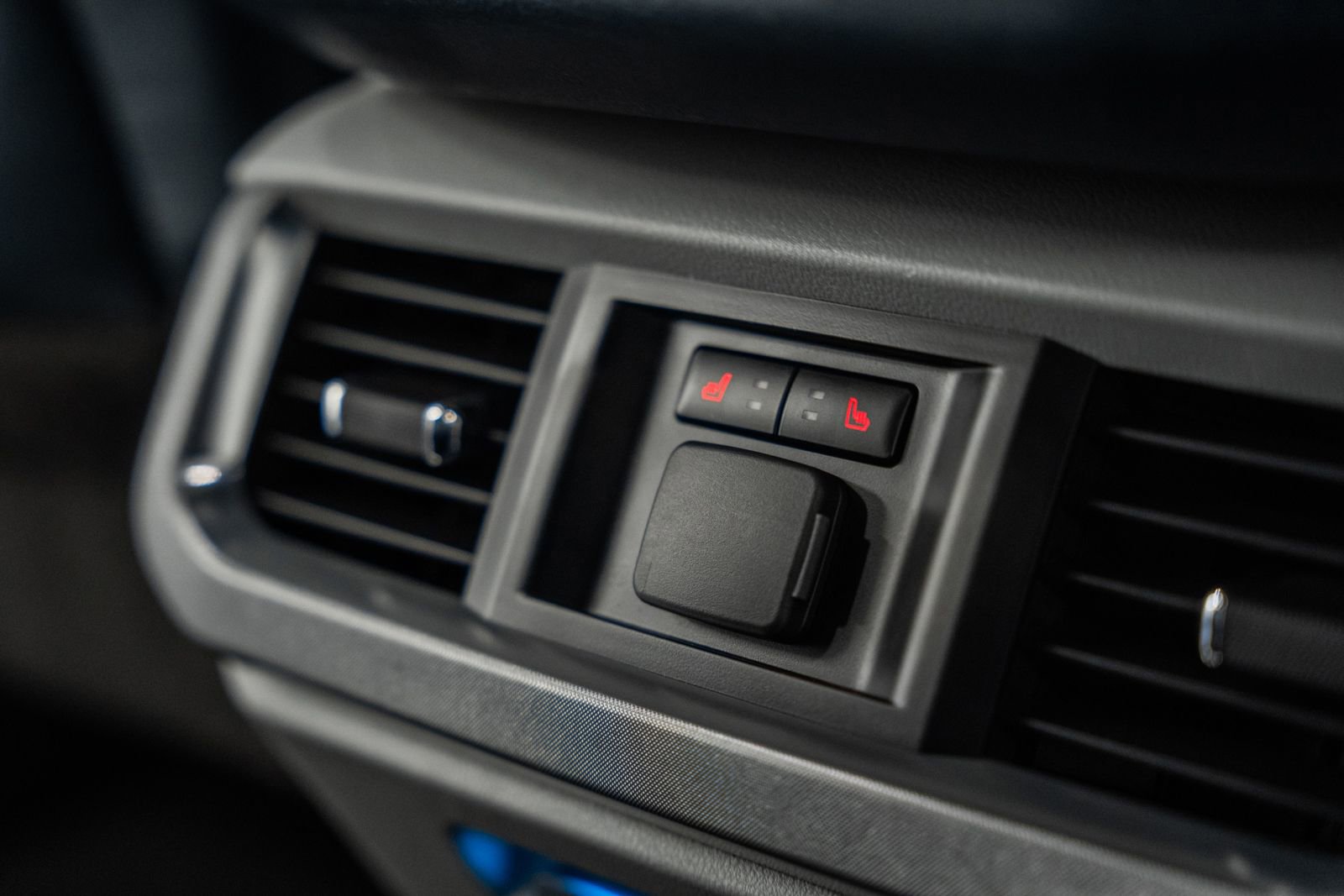 Used 2023 Ford F150 Limited image 46