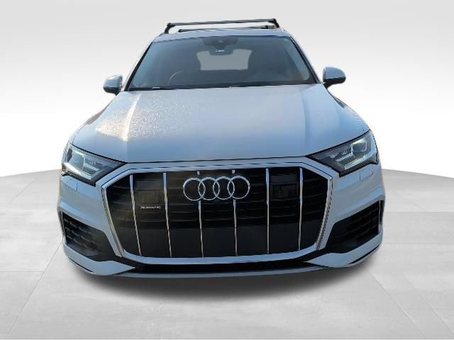 Used 2020 Audi Q7 3.0T Premium Plus AWD/4WD image 8