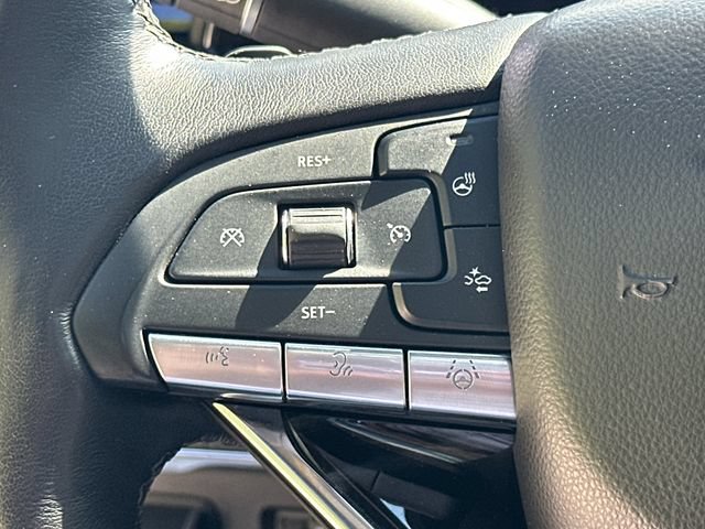 Used 2024 Cadillac Escalade Sport w/ Touring Package AWD/4WD image 31