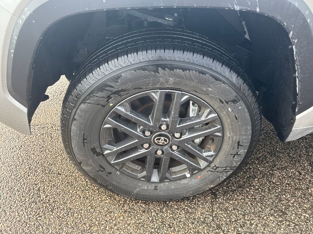 Used 2025 Toyota Tundra SR5 image 35