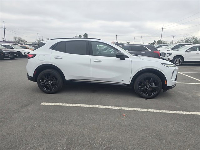 New 2026 Buick Envision Sport Touring image 4