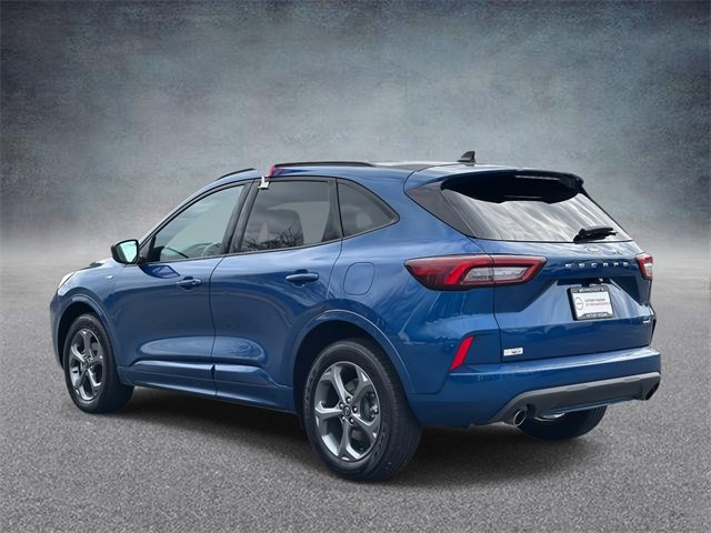 Used 2023 Ford Escape ST-Line image 6