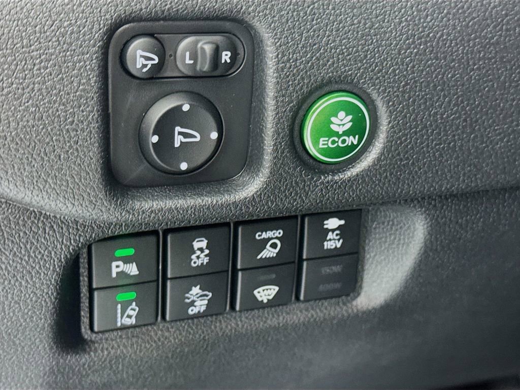Used 2026 Honda Ridgeline Black Edition image 11