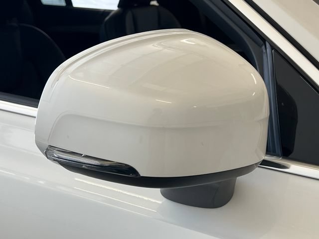 Used 2023 Volvo XC90 B6 Ultimate AWD/4WD image 17