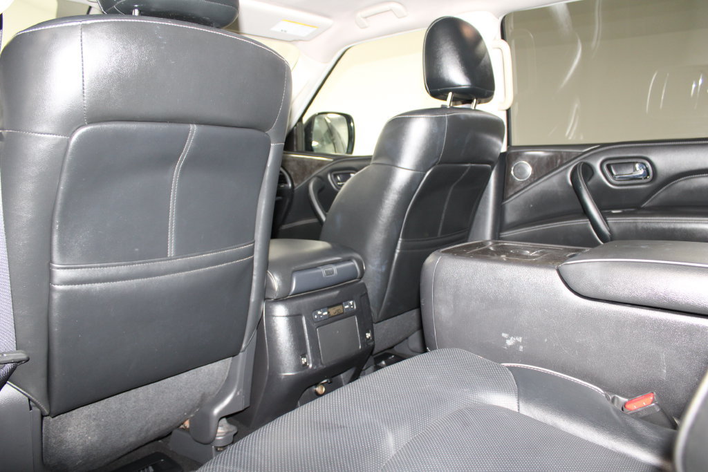 Used 2024 INFINITI QX80 Luxe RWD image 28