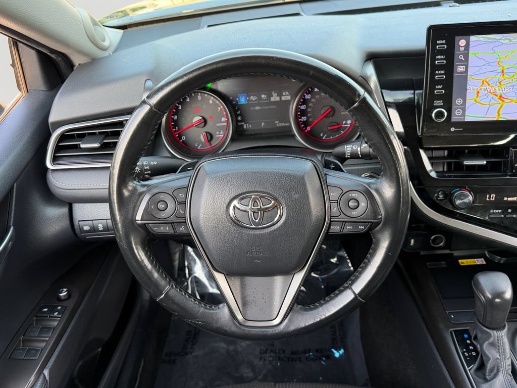 Used 2022 Toyota Camry XSE w/ Navigation Package FWD image 17