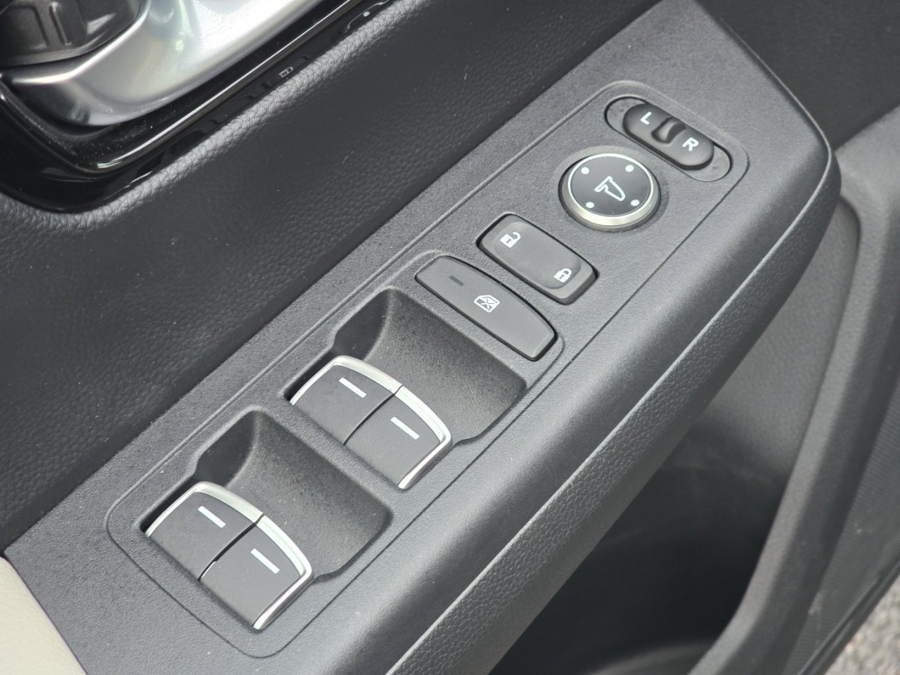 Certified 2024 Honda CR-V EX-L image 26