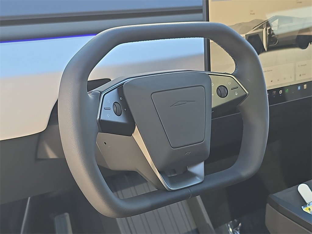 Used 2026 Tesla Cybertruck AWD Crew Cab image 18