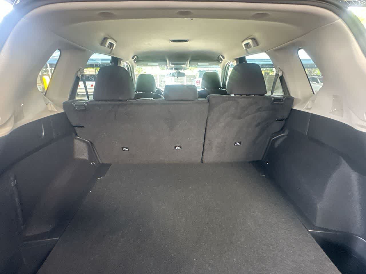 Used 2023 Nissan Rogue S FWD image 25