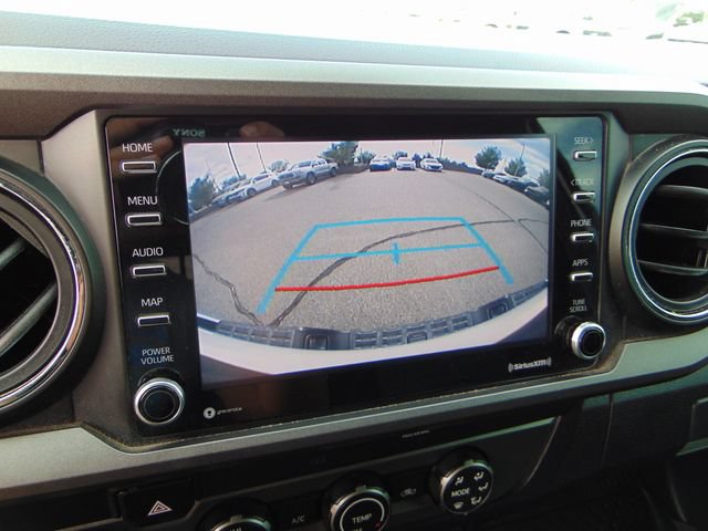 Used 2020 Toyota Tacoma TRD Sport AWD/4WD image 13