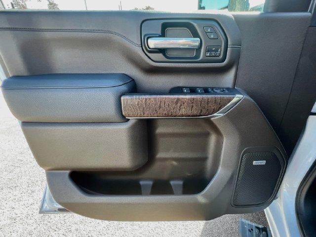 Used 2023 GMC Sierra 2500 Denali w/ Denali Ultimate Package AWD/4WD image 34