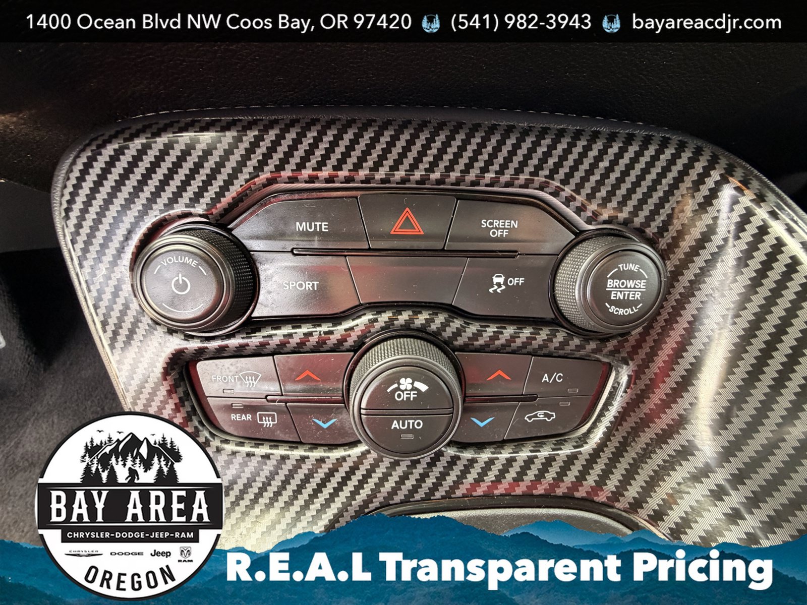 Used 2021 Dodge Challenger SXT RWD image 17