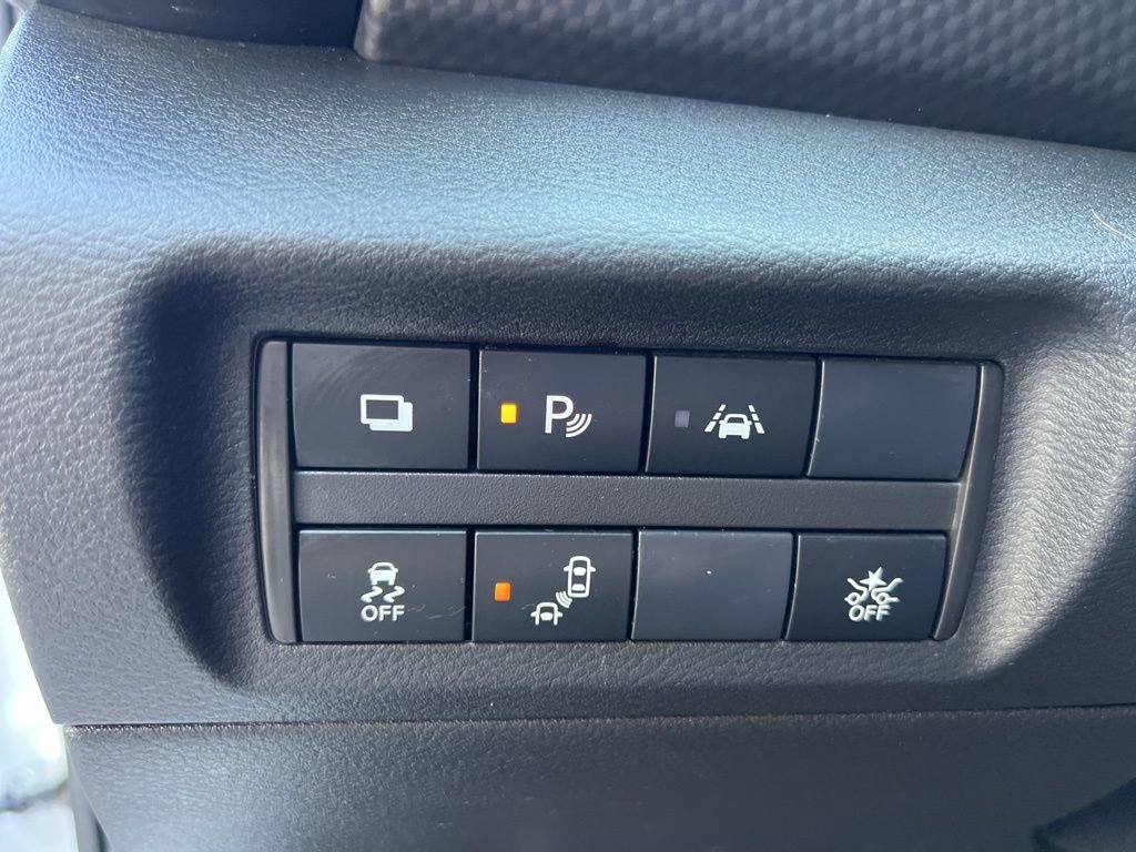 Used 2024 Nissan Kicks S image 23