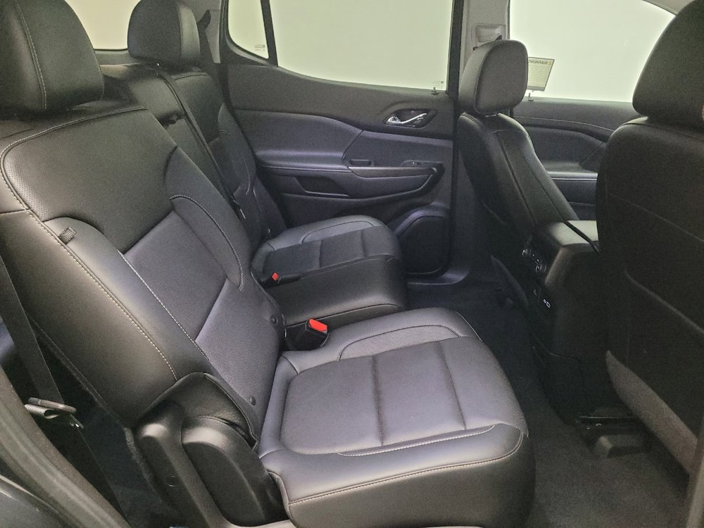 Used 2020 GMC Acadia SLT FWD image 19