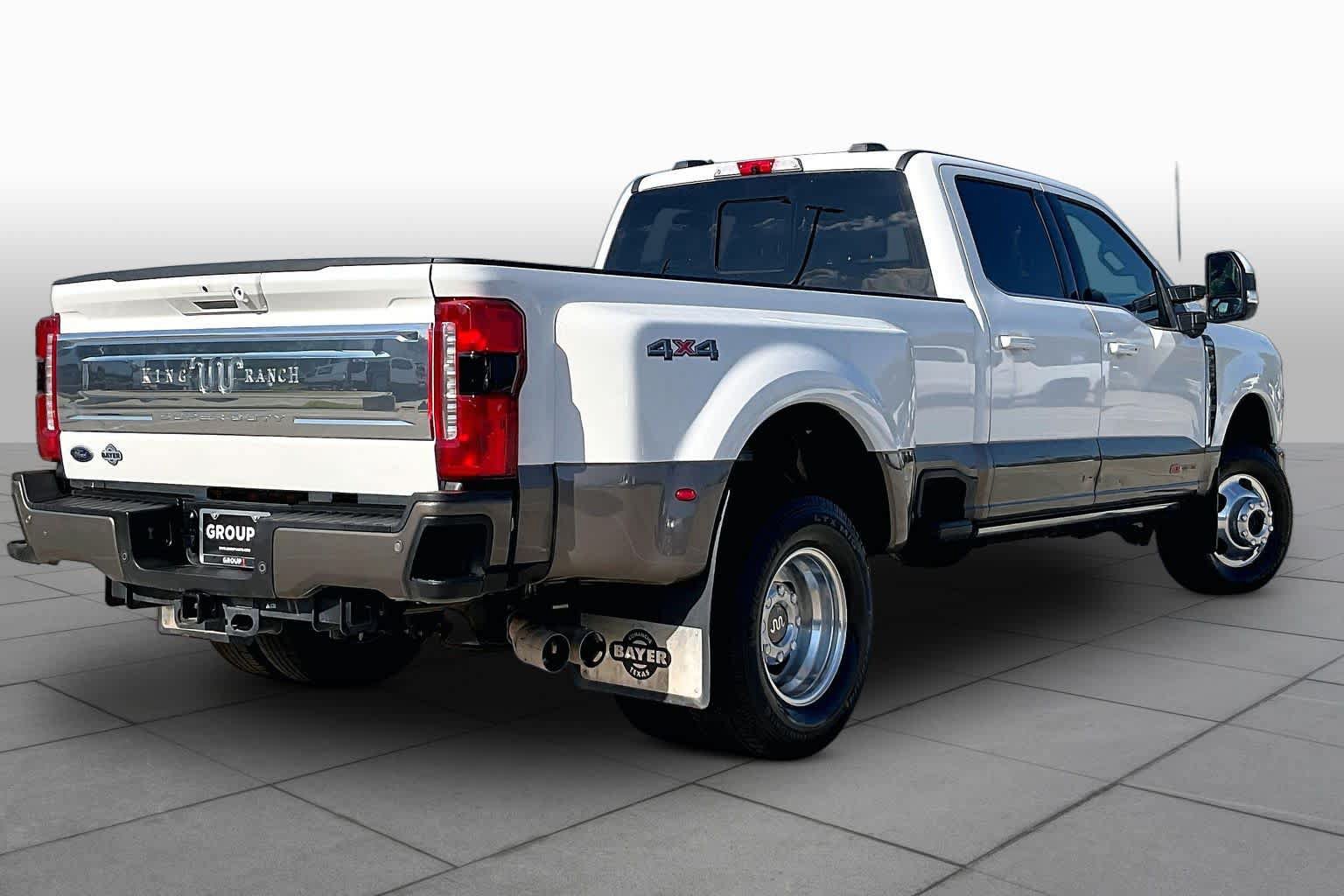 Used 2023 Ford F350 King Ranch AWD/4WD image 12