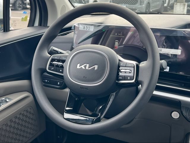 New 2026 Kia Carnival LX FWD image 12