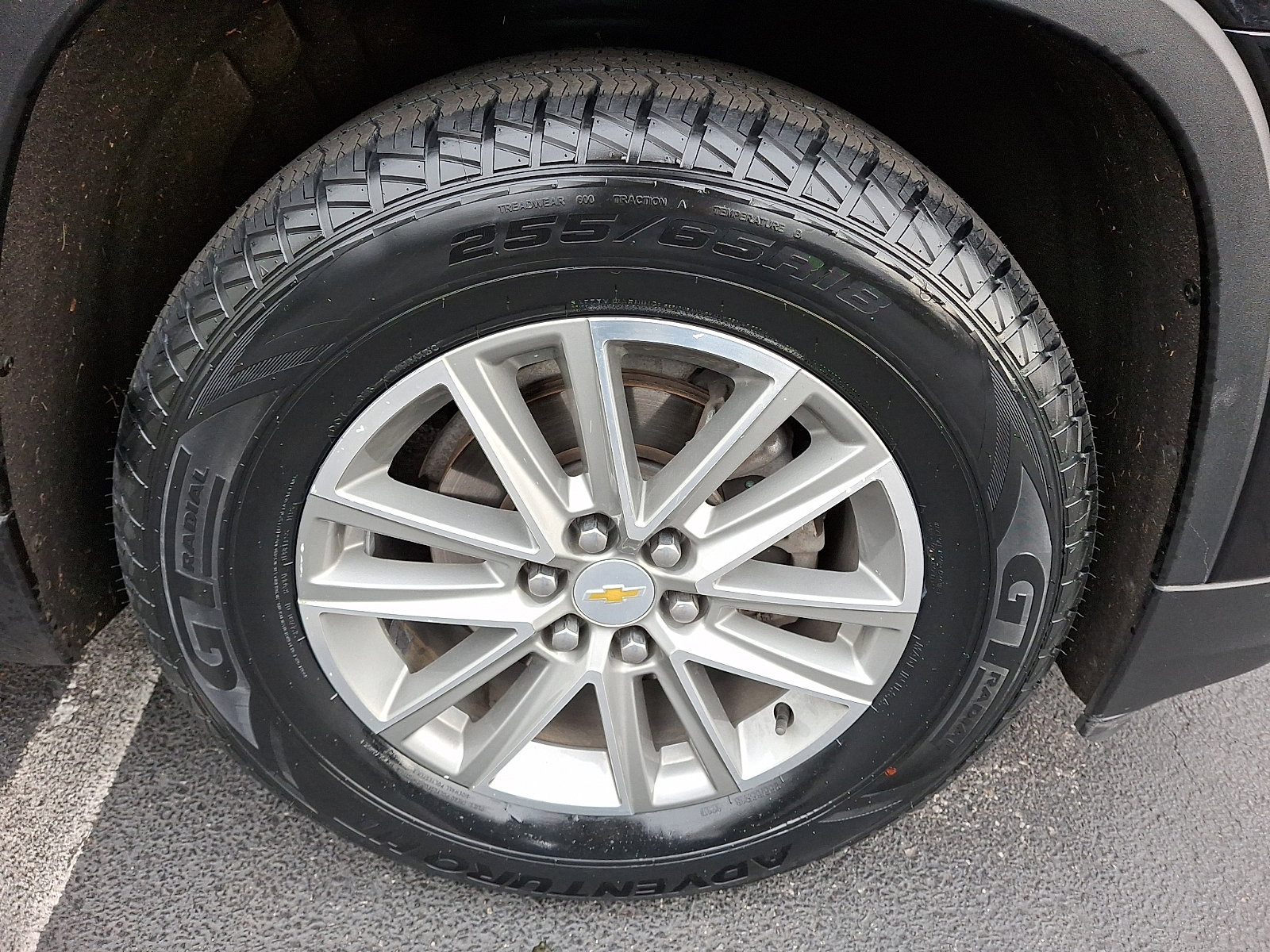 Certified 2023 Chevrolet Traverse LT image 9