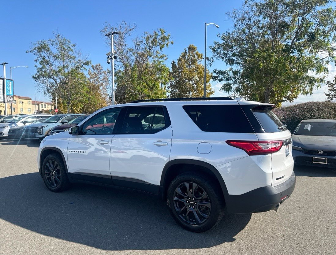 Used 2020 Chevrolet Traverse RS w/ LPO, Floor Liner Package FWD image 4