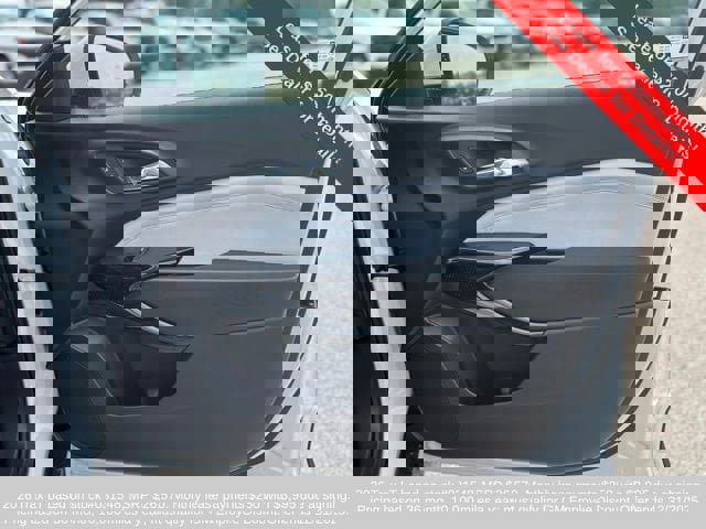 New 2025 Chevrolet Trax LT w/ Driver Confidence Package image 12