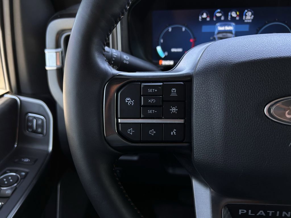 Used 2024 Ford F350 Platinum image 13