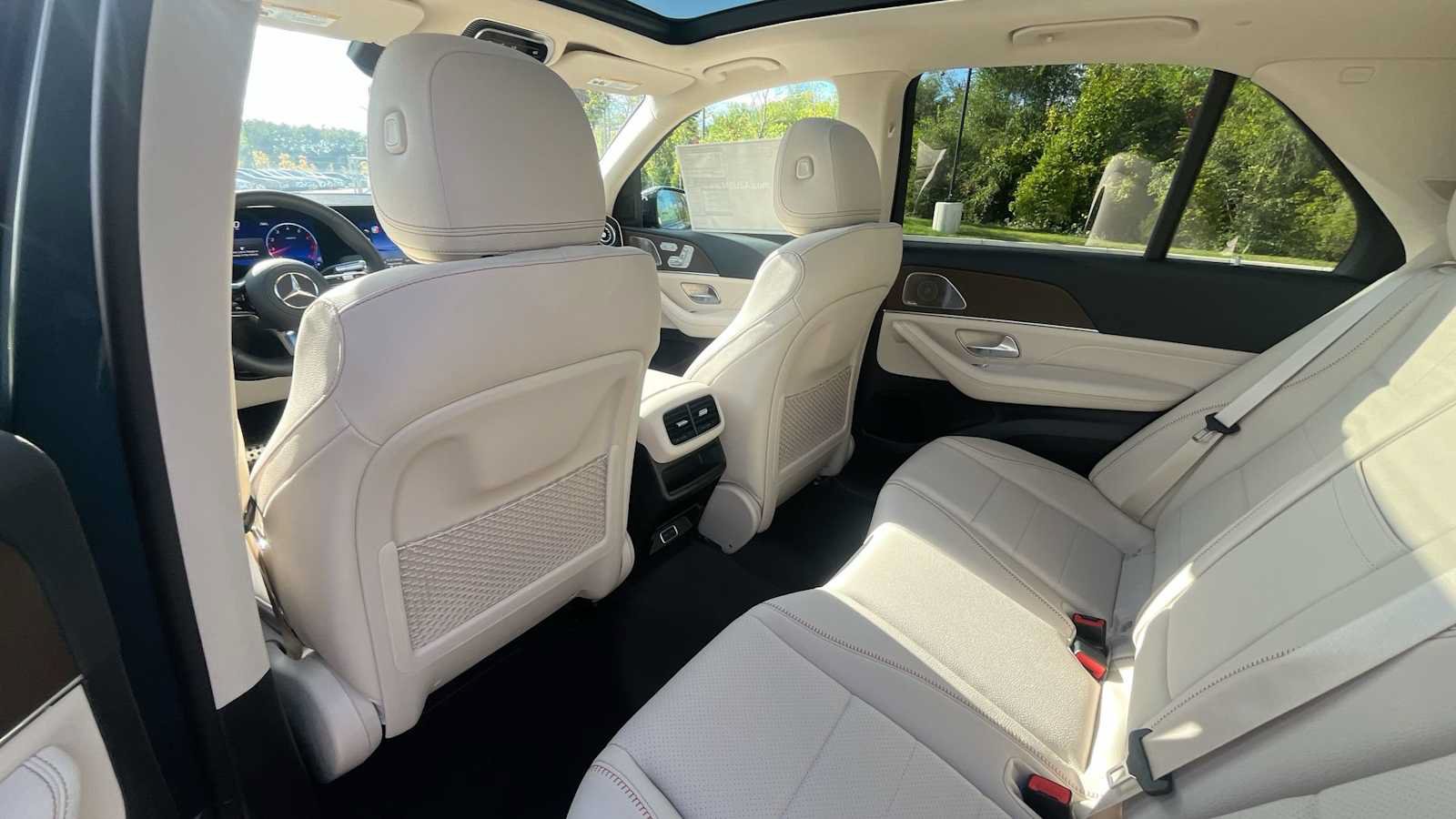 New 2027 Mercedes-Benz GLE 450 4MATIC image 13