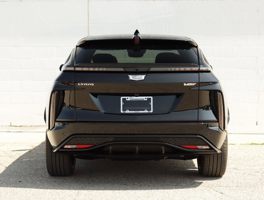 New 2026 Cadillac Lyriq V image 6