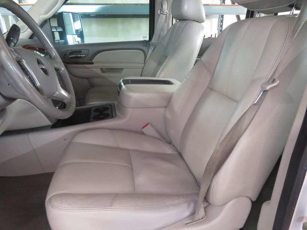 Used 2010 GMC Sierra 2500 SLT w/ SLT Convenience Package AWD/4WD image 21