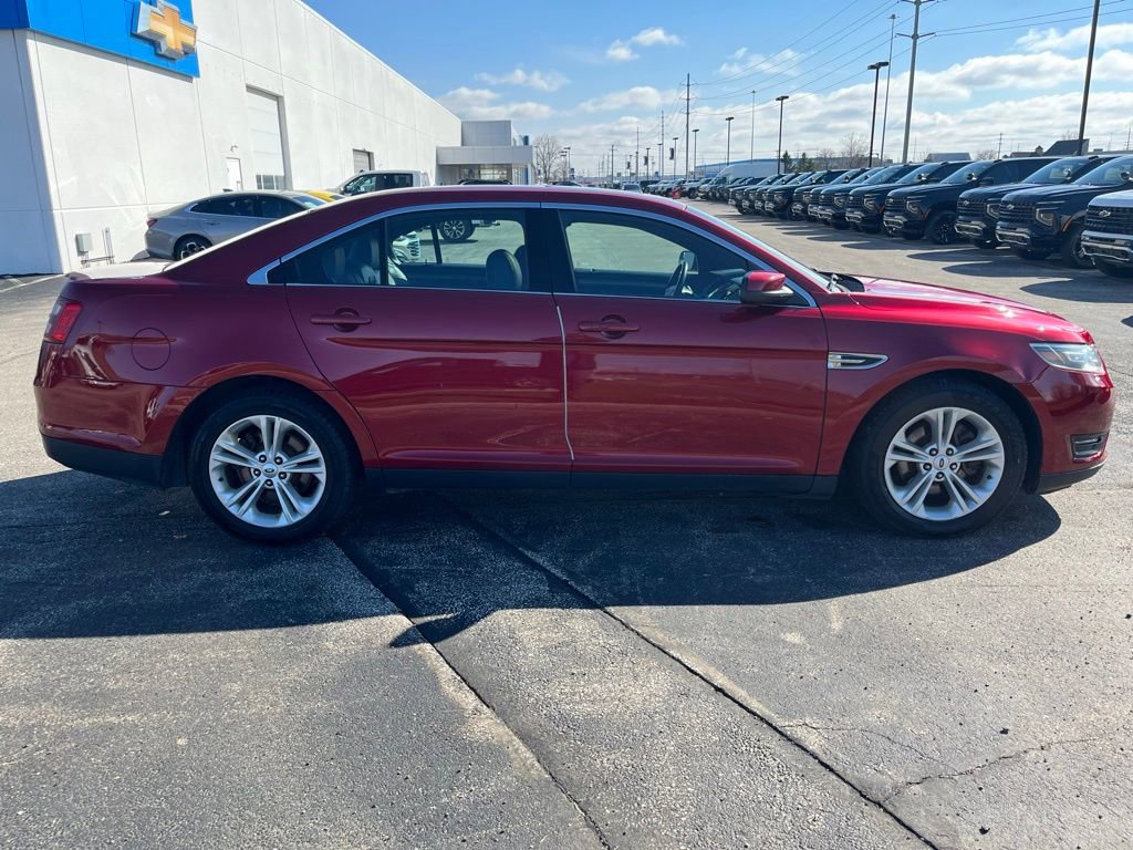 Used 2015 Ford Taurus SEL w/ Equipment Group 201A FWD image 8