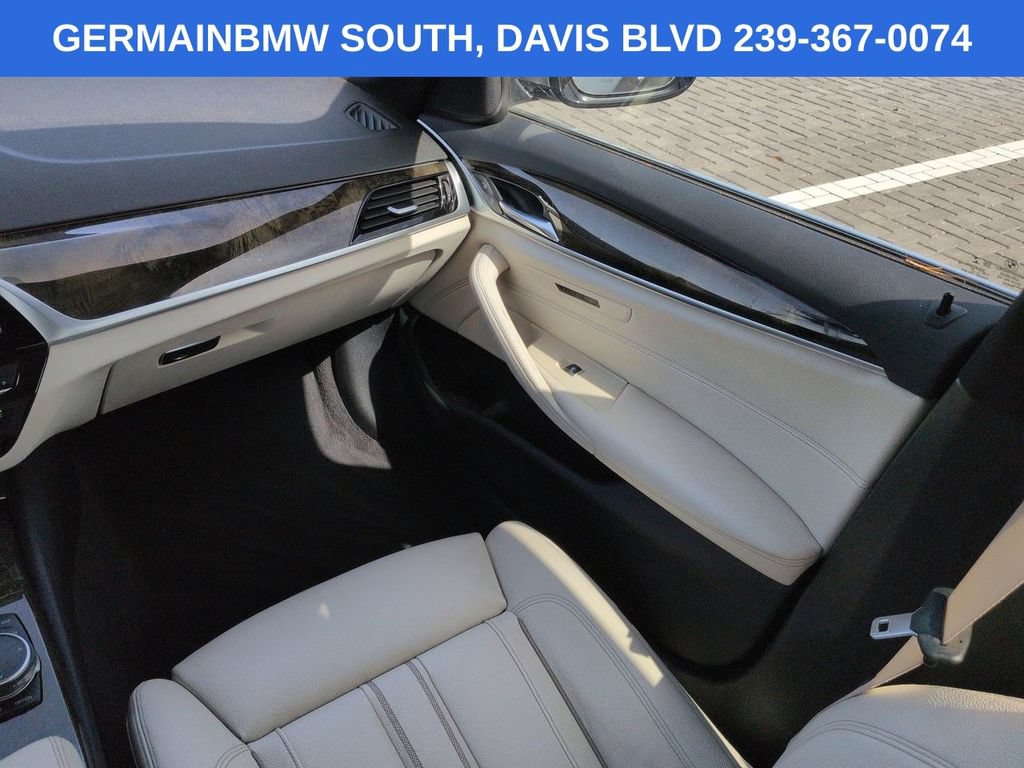 Used 2020 BMW 530i w/ Premium Package RWD image 19