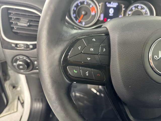 Used 2020 Jeep Cherokee Latitude Plus AWD/4WD image 13