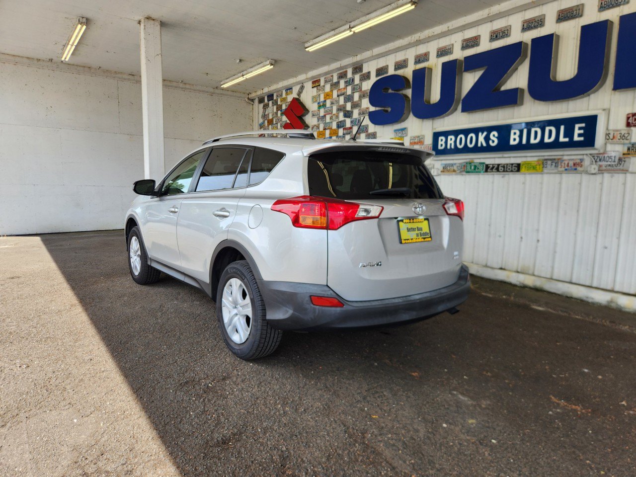 Used 2015 Toyota RAV4 LE AWD/4WD image 5