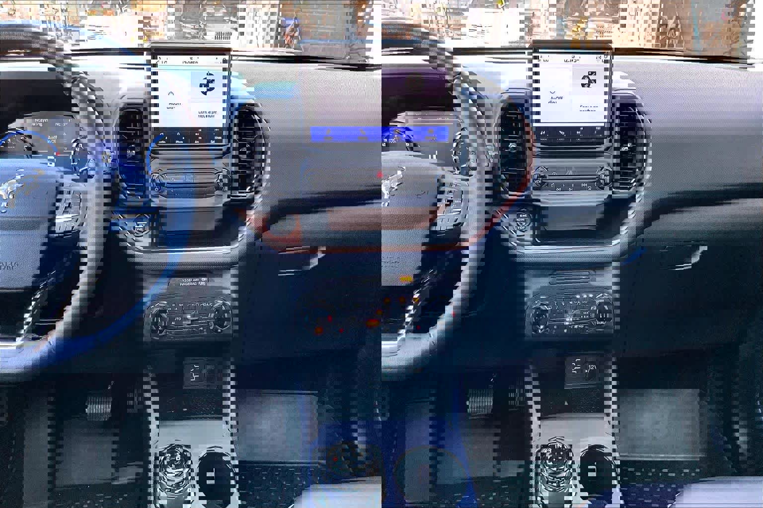 Used 2022 Ford Bronco Sport Outer Banks w/ Tech Package image 7