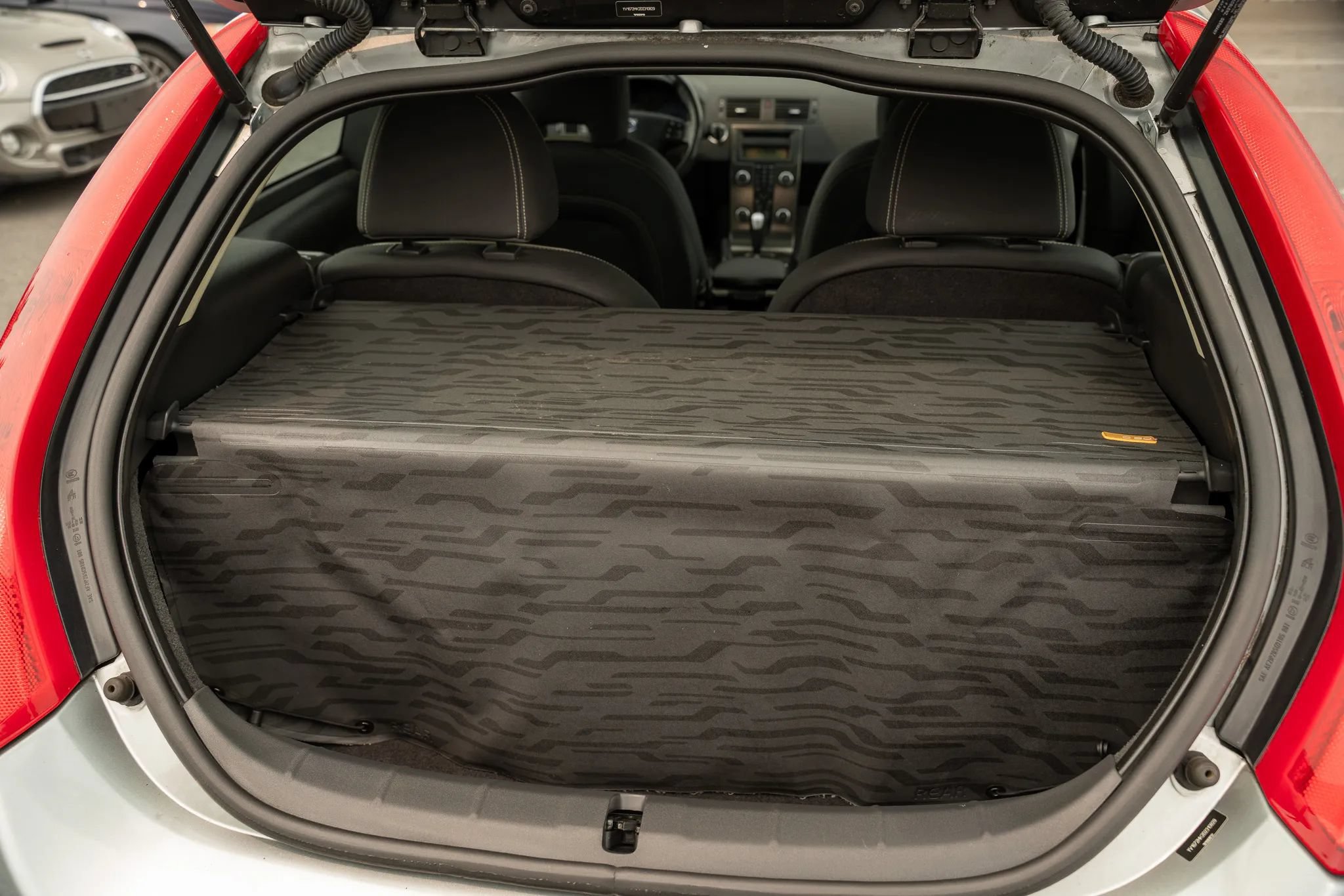 Used 2013 Volvo C30 T5 R-Design FWD image 9