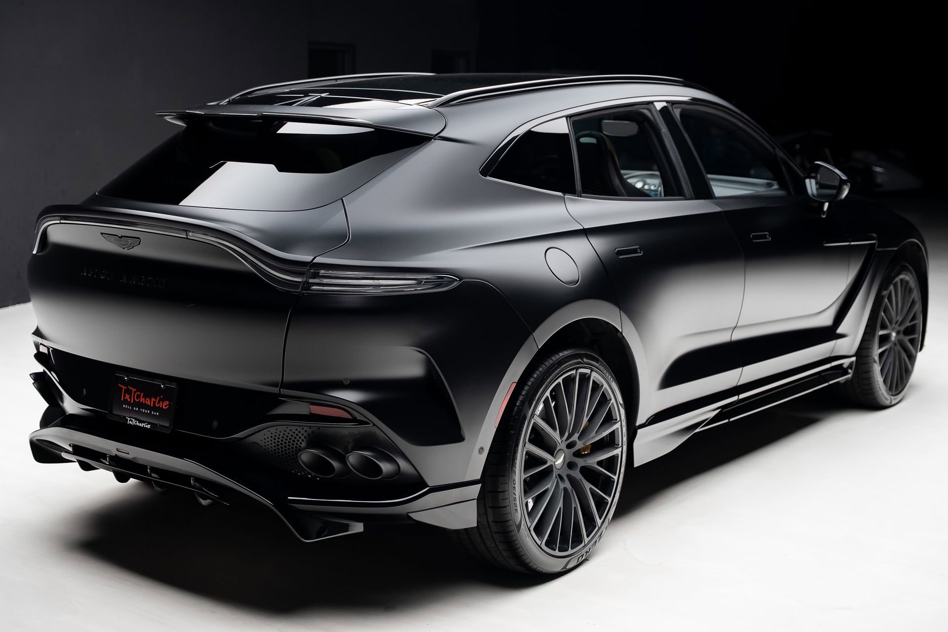 Used 2023 Aston Martin DBX 707 image 33