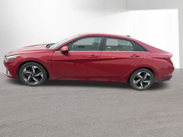 Used 2023 Hyundai Elantra Limited w/ Preferred Accessory Package image 2