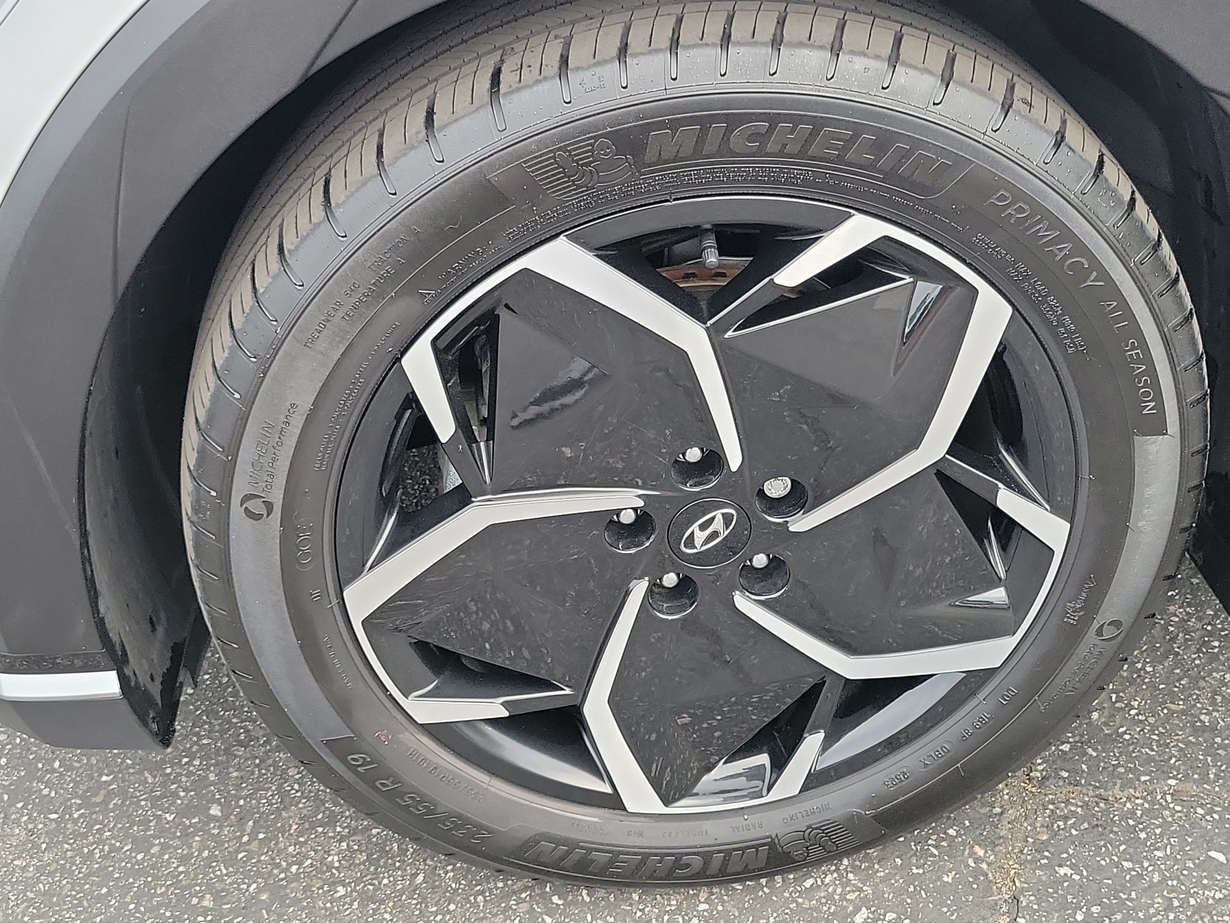 Certified 2024 Hyundai Ioniq 5 SEL RWD image 7