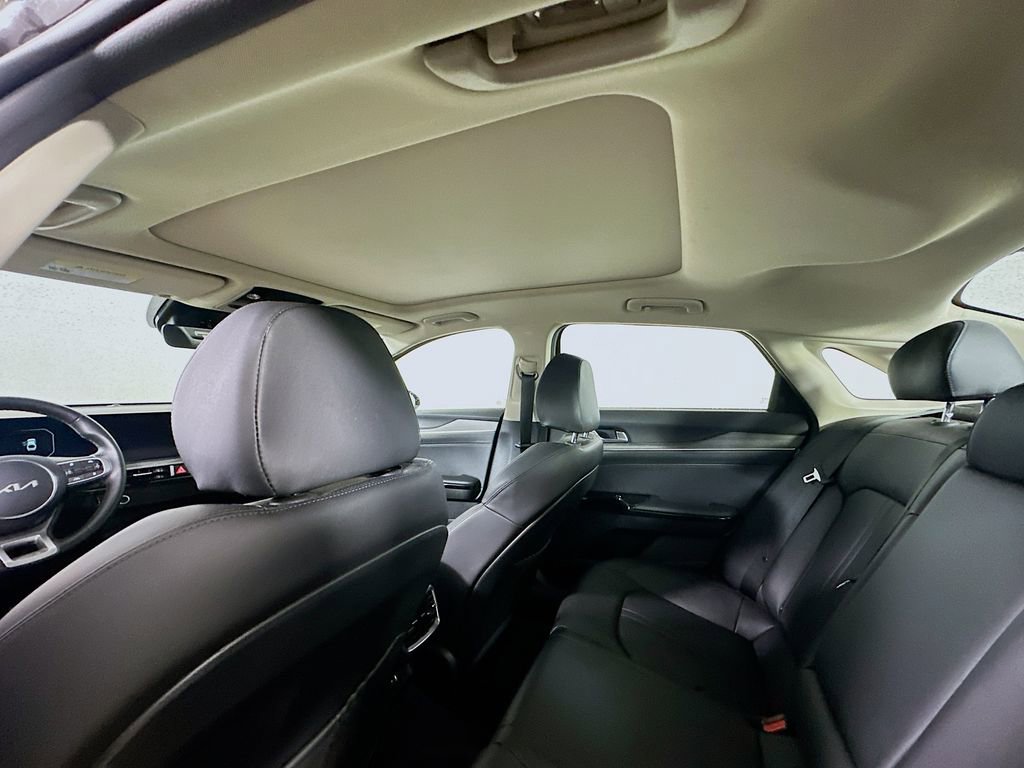 Used 2025 Kia K5 EX image 12