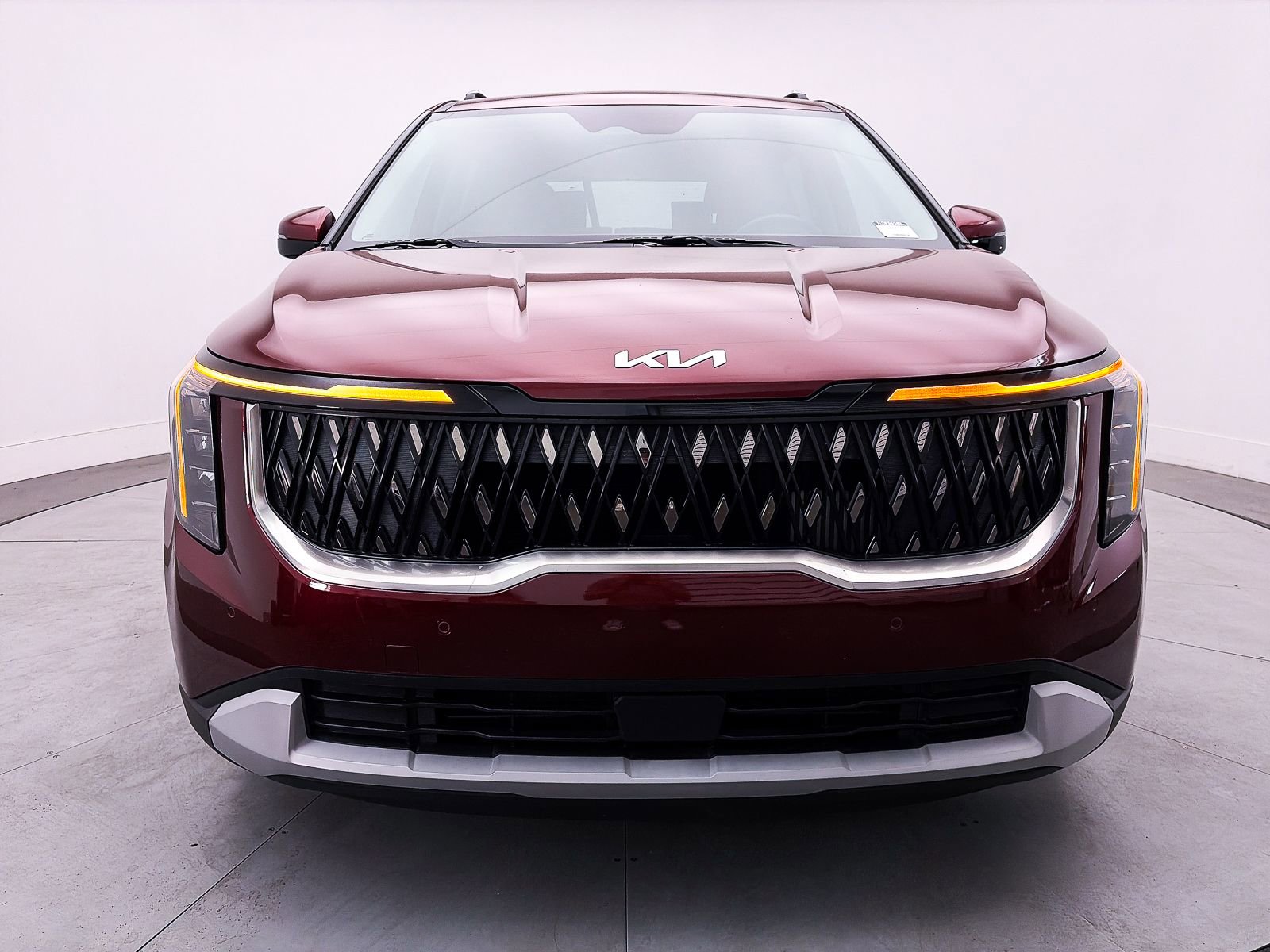 Certified 2025 Kia Carnival EX image 11