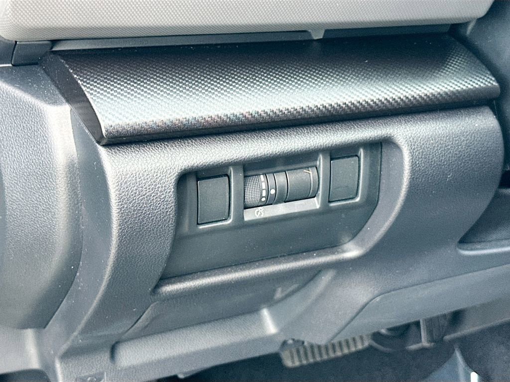 Certified 2024 Subaru Crosstrek 2.5i Limited w/ Crosstrek Mirror Package image 10