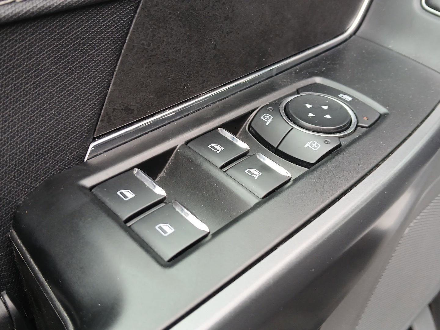 Used 2025 Ford F150 XLT w/ Equipment Group 301A Standard image 10