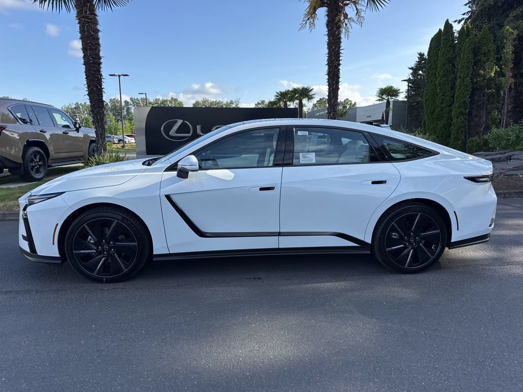 New 2026 Lexus ES 500e AWD/4WD image 2