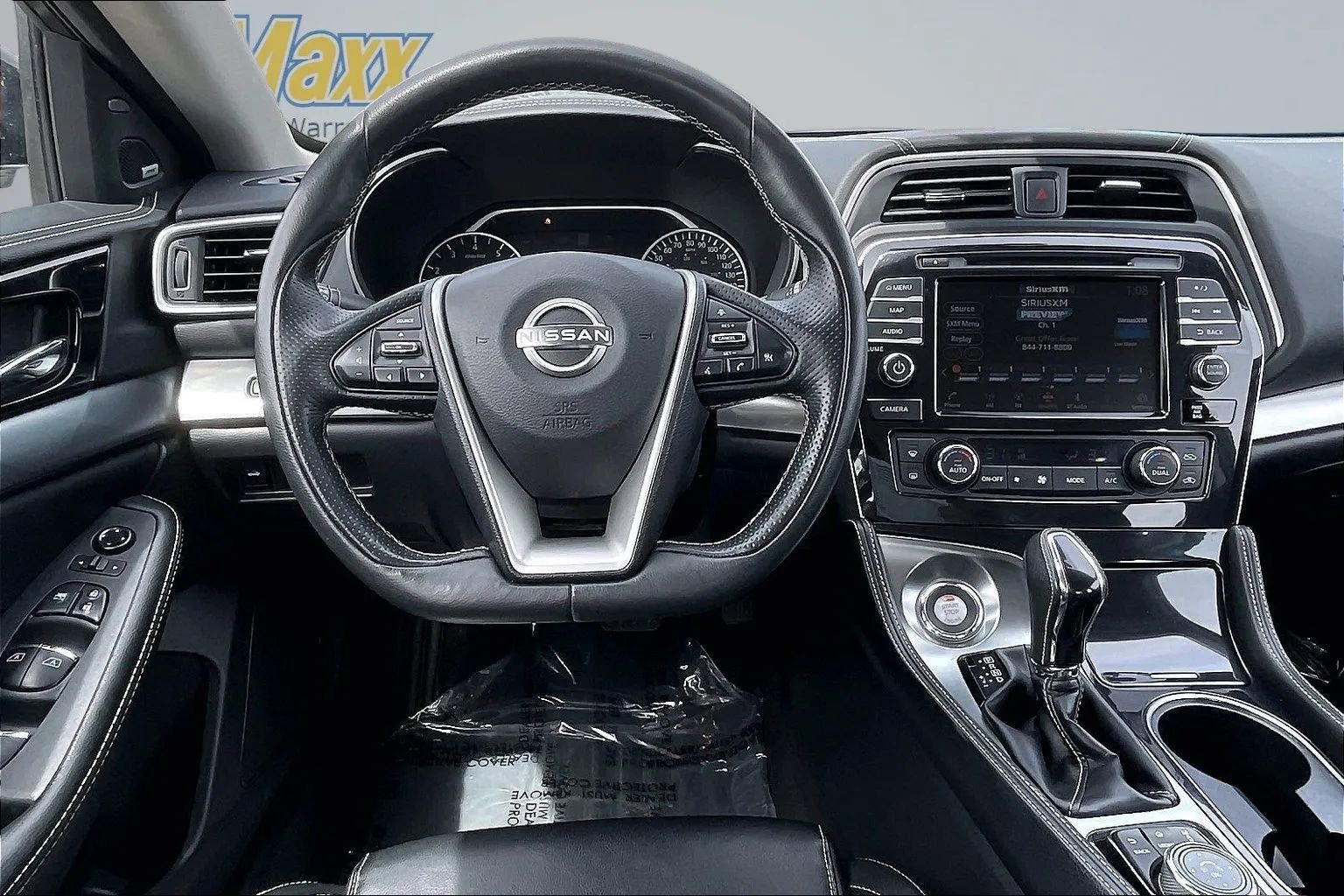 Used 2023 Nissan Maxima SL FWD image 12