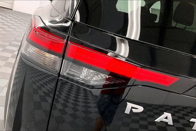 New 2025 Nissan Pathfinder SV w/ Cargo Package image 18