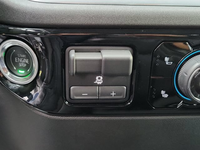 Used 2025 Chevrolet Silverado 1500 RST RWD image 23