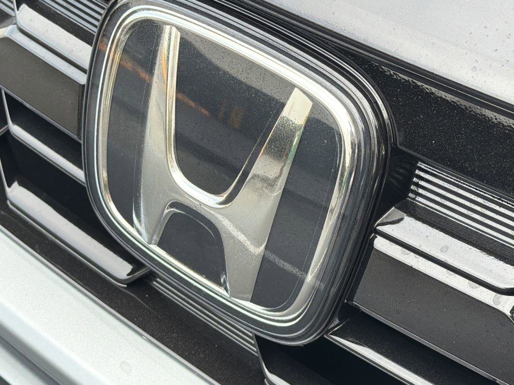 New 2026 Honda Odyssey Touring image 12